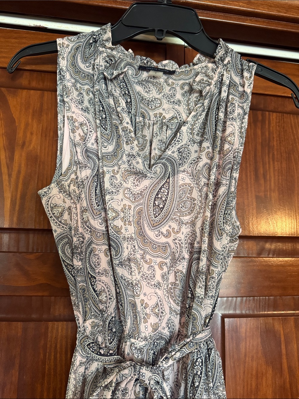 Like-New Tommy Hilfiger Sleeveless Paisley Tie-Waist Dress- Pink/Gray